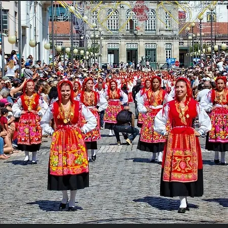 Casa Da Amorosa * Виана-ду-Каштелу